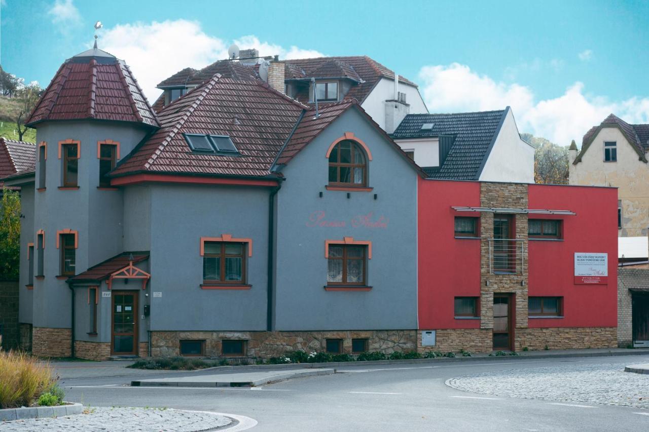 Penzion Anebel Hotel Luhacovice Exterior photo